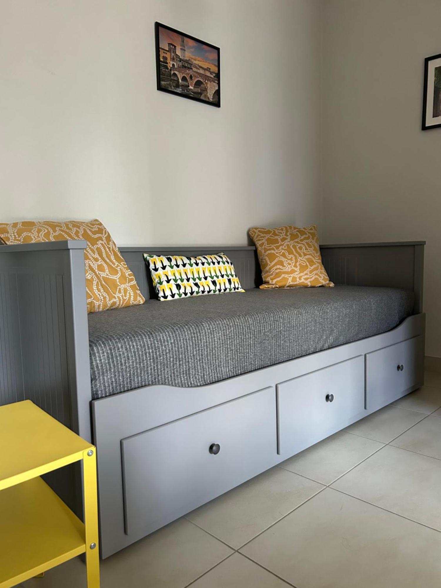 S-House Verona Luaran gambar